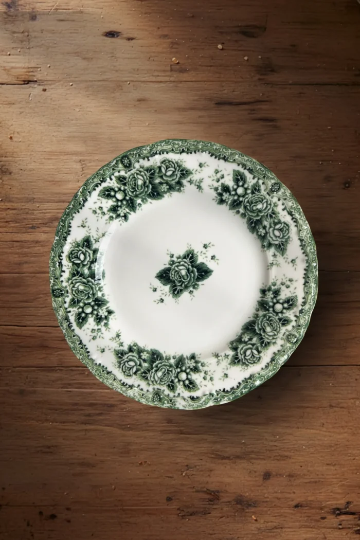 Green Romance 24 Parça Desenli Porselen Yemek Takımı - Görsel 12