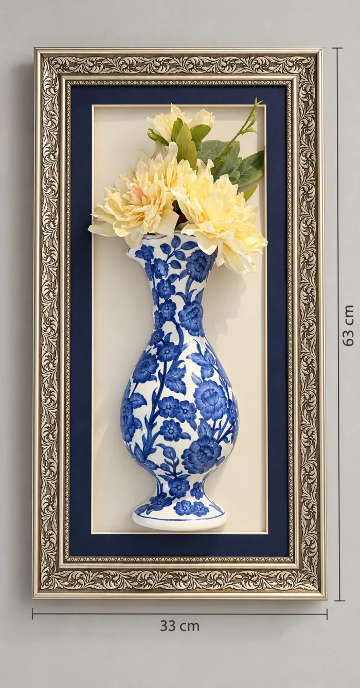 Krem Çiçekli Duvar Panosu 33 x 63 cm Gümüş Renk Desenli Çerçeveli Mavi Beyaz Vazo Detaylı - Görsel 3